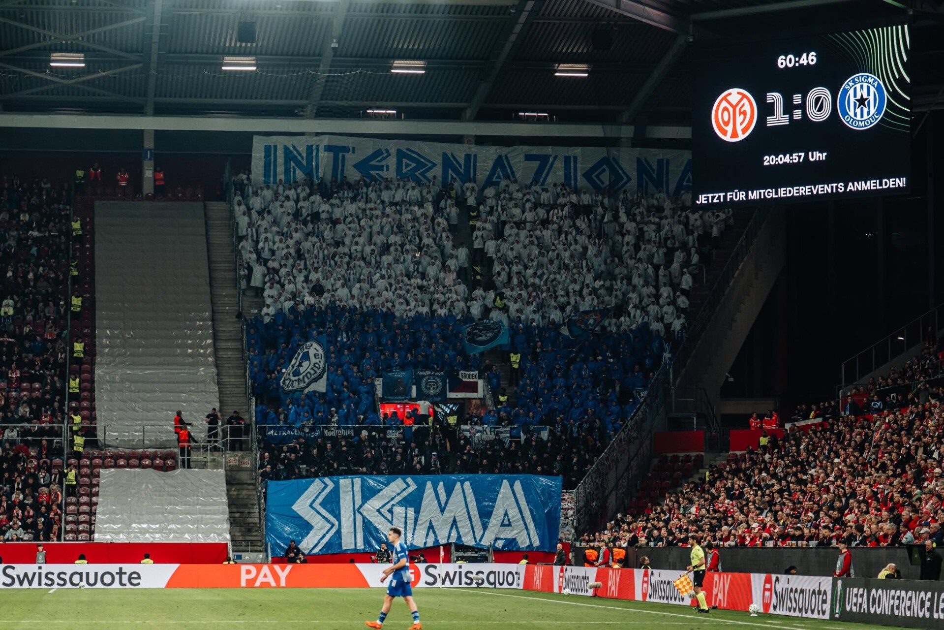 Prezentace fanoušků Sigmy ve venkovním utkání s Mohučí