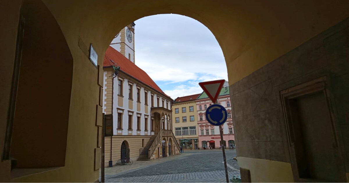 Pohled na radnici na Horním náměstí