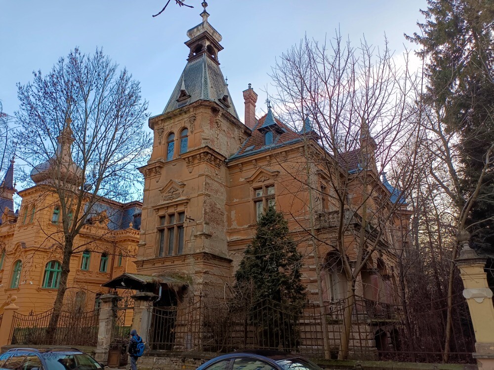 Pohled na vilu z Vídeňské ulice