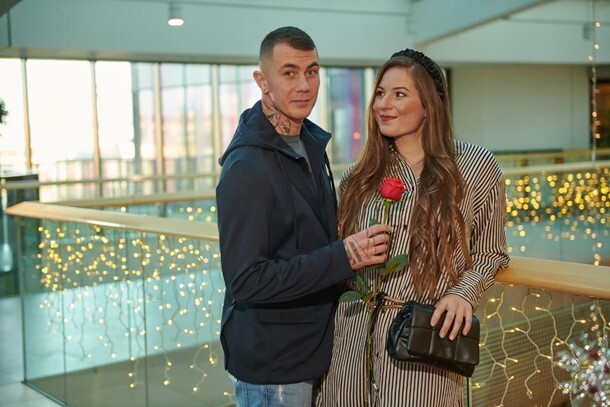Tváří valentýnské kampaně se stala snowboardistka Vendula Hopjaková, která na fotkách zapózovala spolu se svým přítelem.