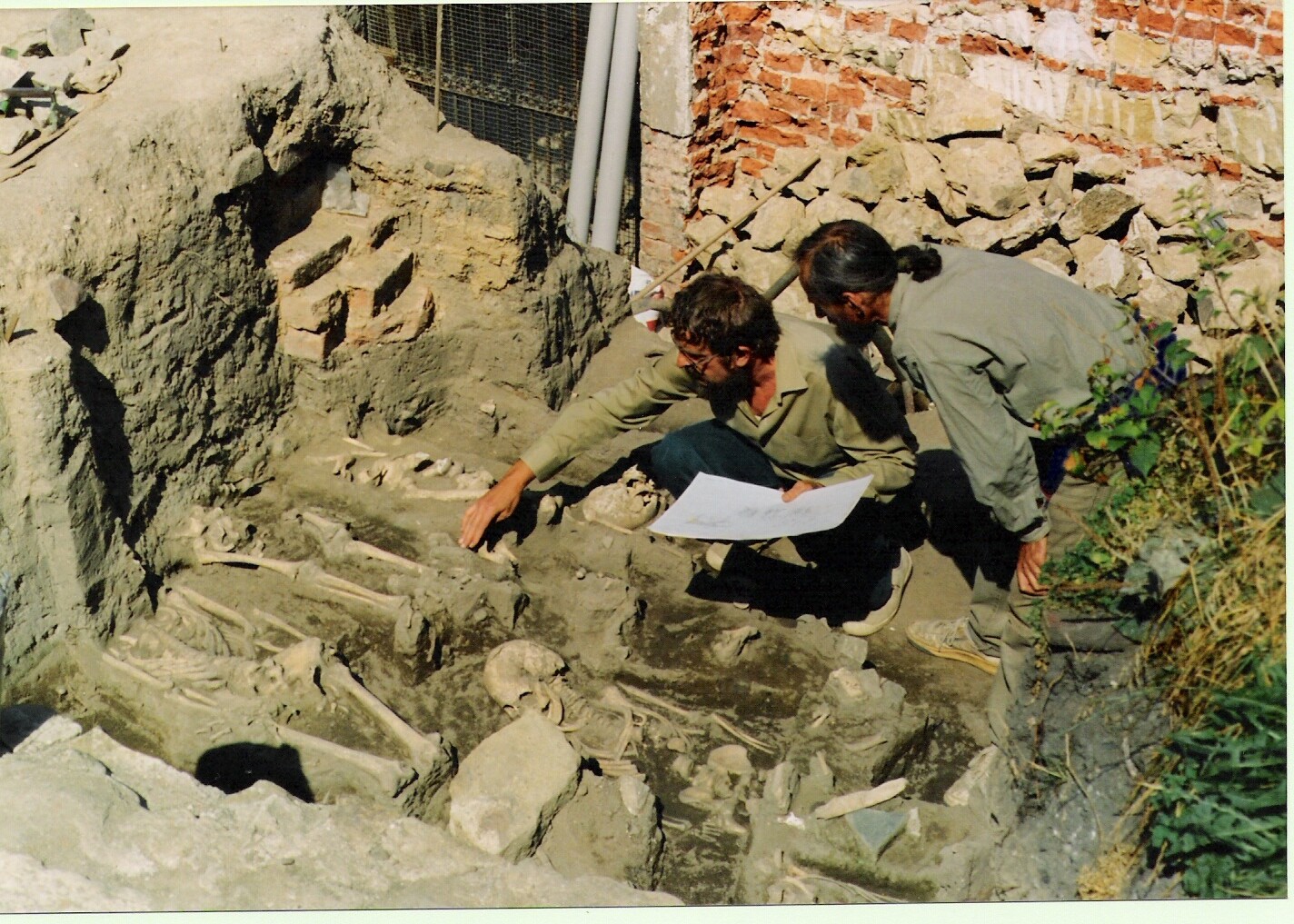 Archeologický průzkum v roce 1998; zdroj: Radek Banat