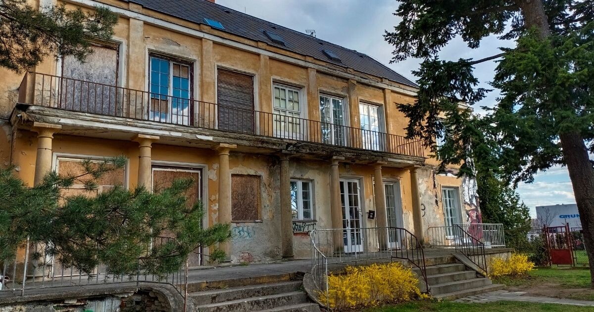 Průčelí vily Hanse a Else Stratilových; zdroj:  Olomoucký Report