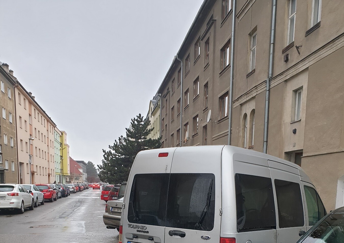 Parkování v Nových Hodolanech, foto: Ondřej Chlup