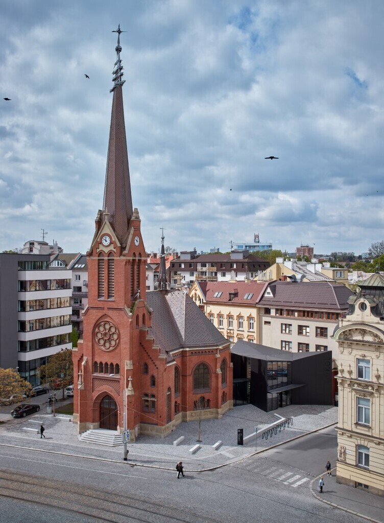 Červený kostel v Olomouci; zdroj: Stavba roku