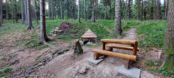 Studánka u pramene říčky Vláry, zdroj: Seznam Mapy