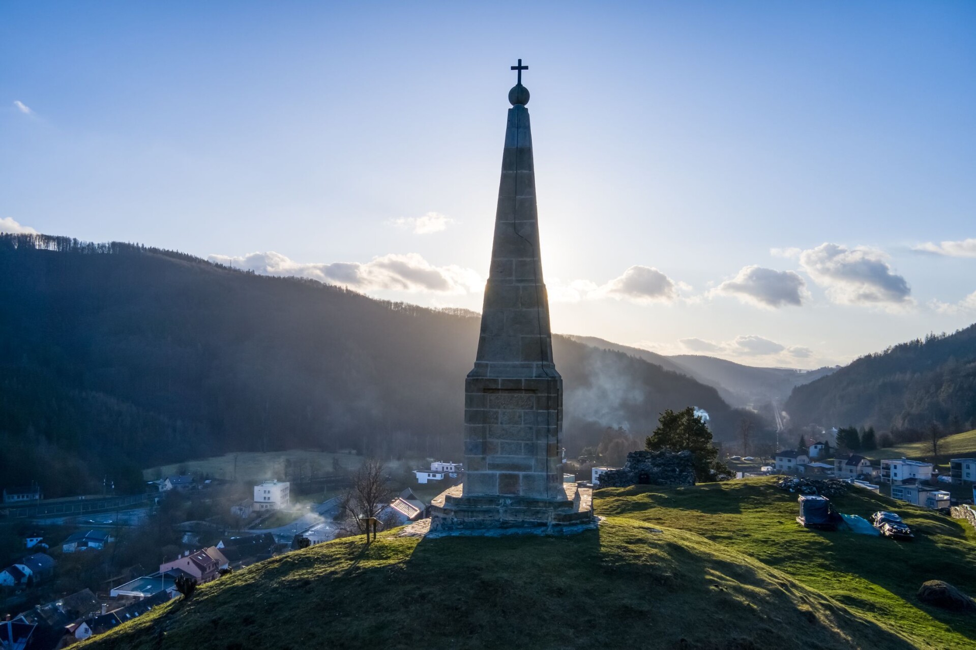 Hrad Hoštejn; zdroj: Tomáš Tuček/ Mapy.cz