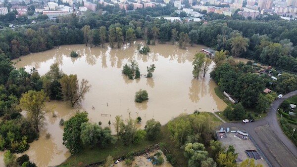 Zatopená zahrádkářská kolonie v Přerově. Zdroj: Report
