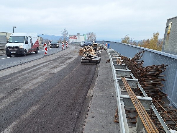 Oprava mostu přes železnici v Zábřehu, zdroj: ŘSD