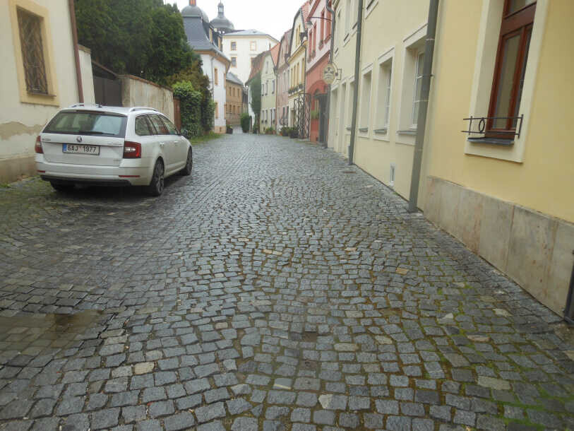 Ulice Hrnčířská před rekonstrukcí.