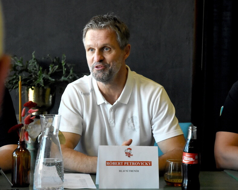 zdroj: Report