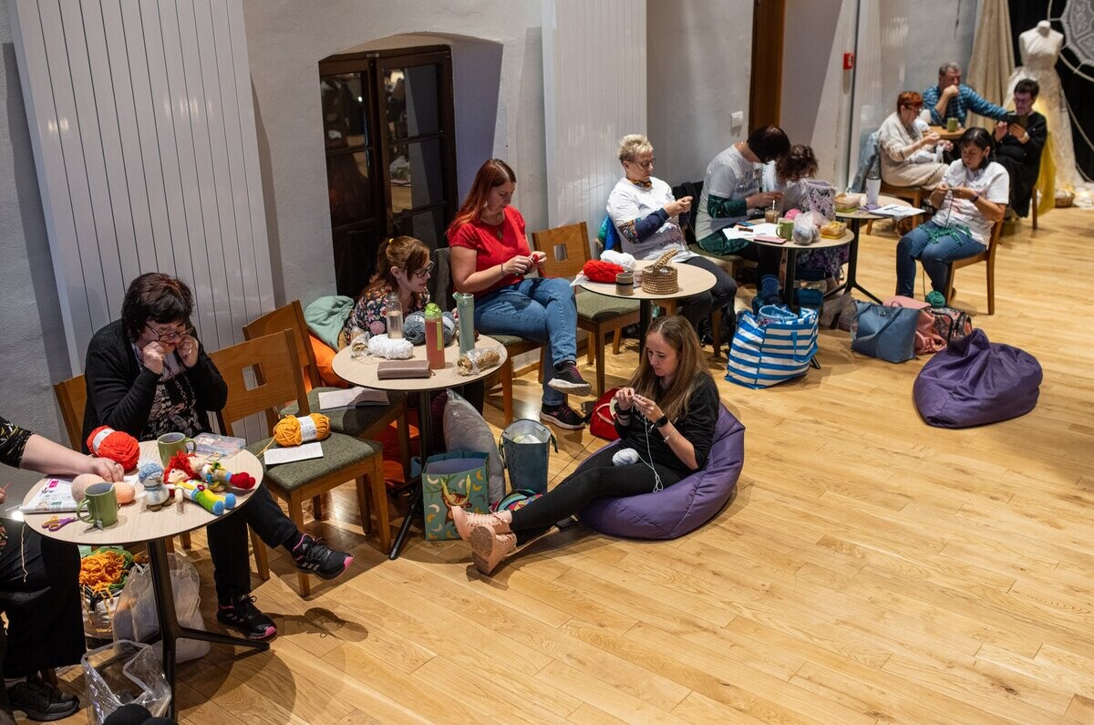 zdroj: Háčkovací maraton Kroměříž