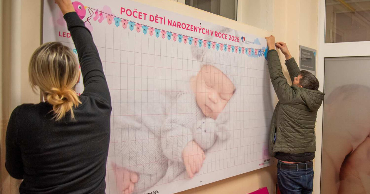 Nová tabule pro záznam narozených dětí pro letošní rok, zdroj: porodnice FNOL