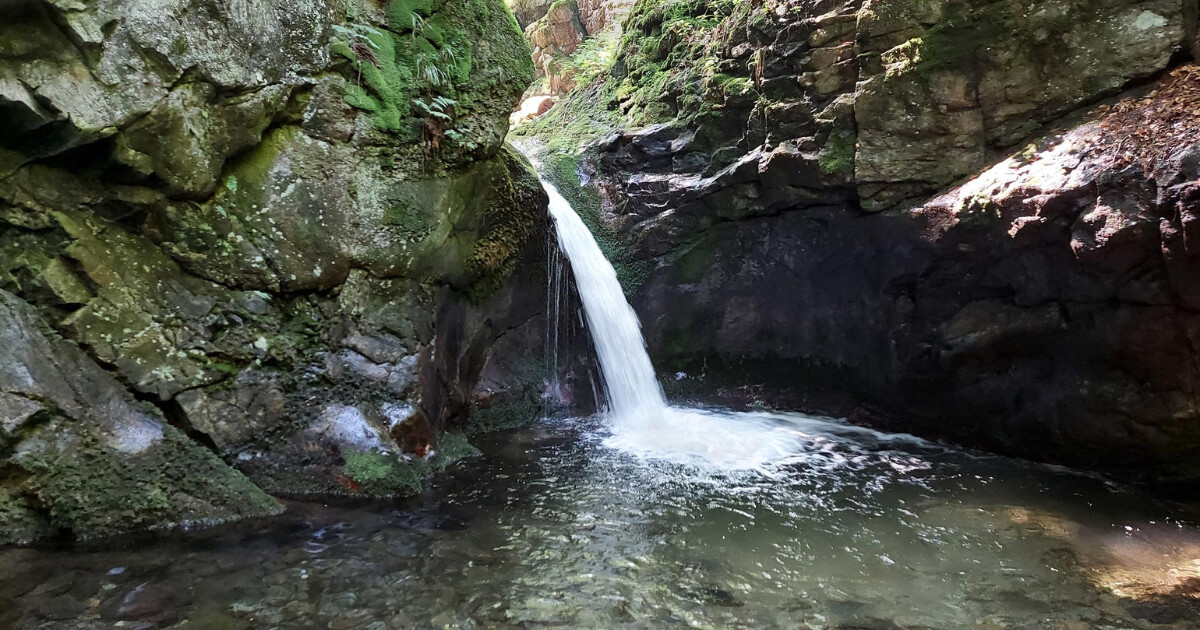 Nýznerovské vodopády, zdroj: mapy.cz