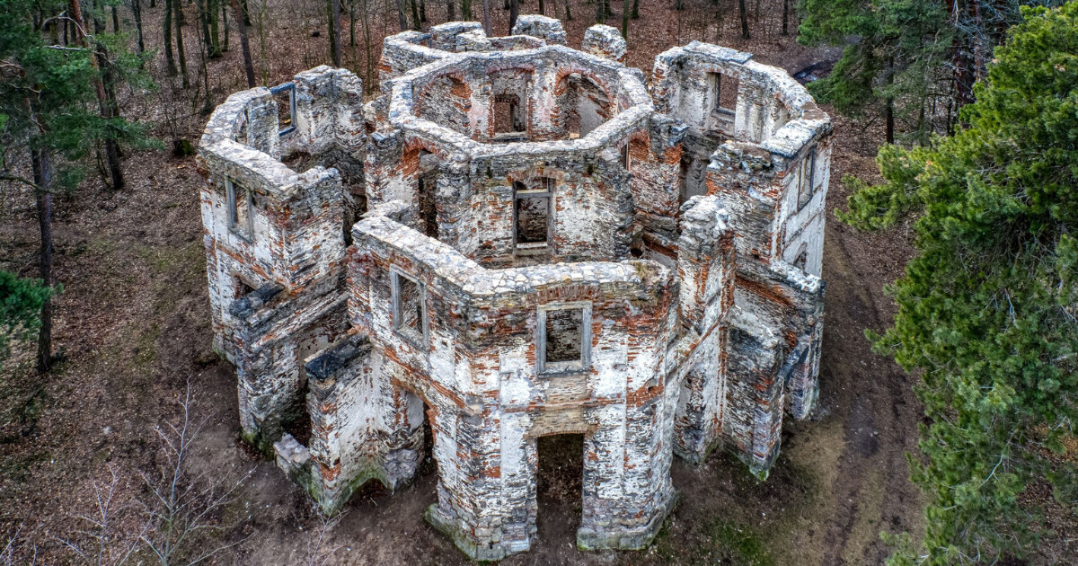 Letohrádek Belveder a kaple sv. Jana, zdroj: Seznam Mapy
