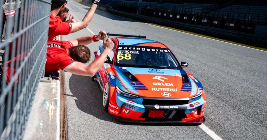 Zdroj:  janik-motorsport.com