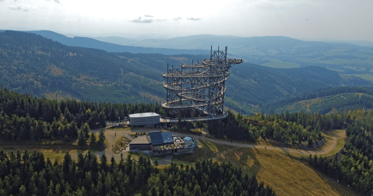 Melori aqua&spa a Stezka v oblacích, zdroj: Horský resort Dolní Morava, Report