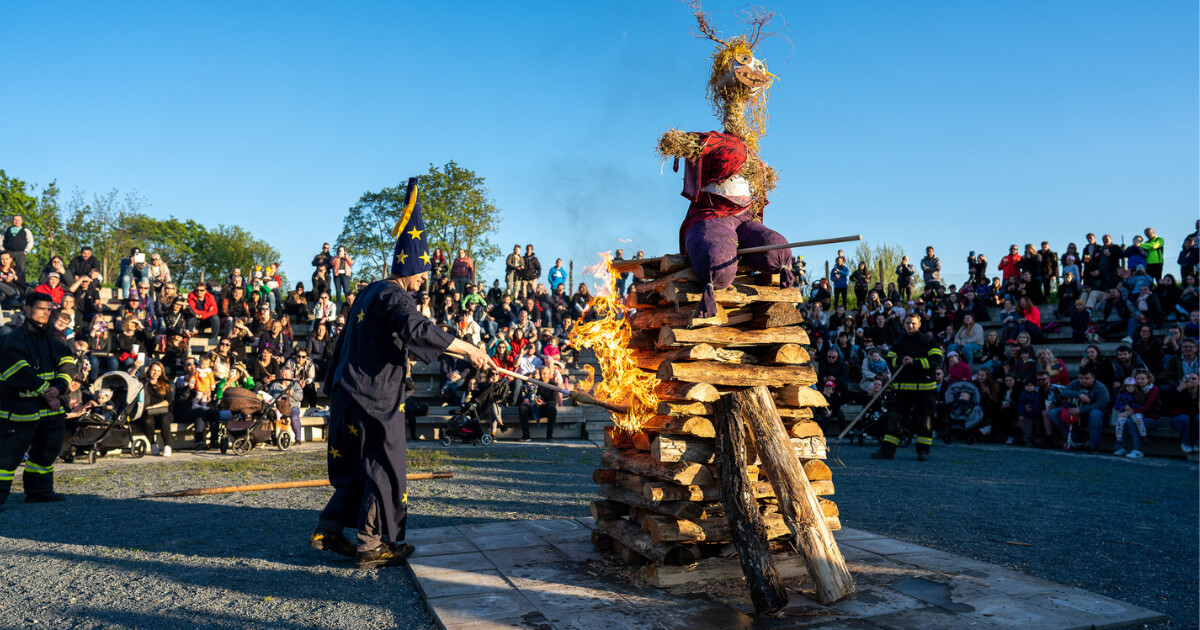 zdroj: Pálení čarodějnic