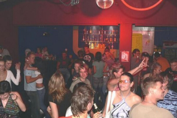 Vnitřní prostory diskotéky v Envelopě,zdroj: Poslouchej.net