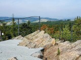 Výhled z vrchu Bradlo; zdroj: regiontourist.cz