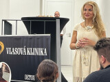 Yvetta Blanarovičová při slavnostním otevření Vlasové kliniky, zdroj: Olomoucký Report