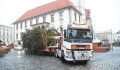 FOTO: Olomoucký vánoční stromek už je na místě