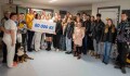 Slovanské gymnázium zdvojnásobilo svou pomoc ve FN Olomouc. Jejich sbírka vynesla 80 tisíc