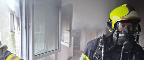 AKTUÁLNĚ: V Přerově hoří. Kvůli požáru evakuovali místní