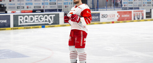 Končí osm hokejistů. Mezi nimi je i nejproduktivnější hráč