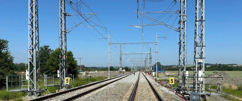 Správa železnic dokončila opravu trati poničené požárem cisterny s benzenem