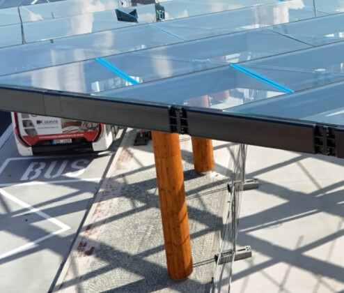 Prostějov otevřel nový dopravní terminál za 120 milionů. Přibyla zeleň i parkovací místa