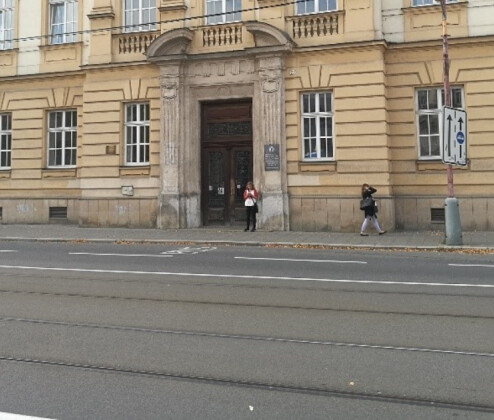 Duben, měsíc uzavírek. Na jakých místech si v Olomouci dát pozor?