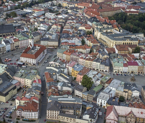 Prvomájové uzavírky v Olomouci. Kudy od pátku neprojedete?