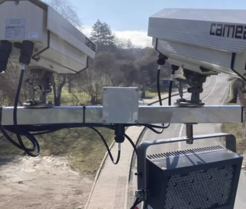 Pokud půjdou peníze z radarů státu, radši opravíme chodníky, zní z obcí