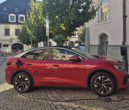 Před cestou na dovolenou zkontrolujte pneumatiky i klimatizaci, radí dopravní lektor