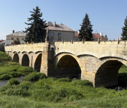V Litovli se pro dopravu do podzimu uzavřel Svatojánský most.