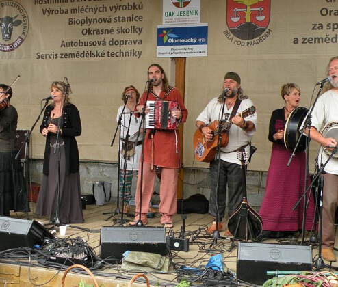 Bělou pod Pradědem ovládnou Jesenické dožínky. Dorazí dravci, ABBA revival i ohňová show